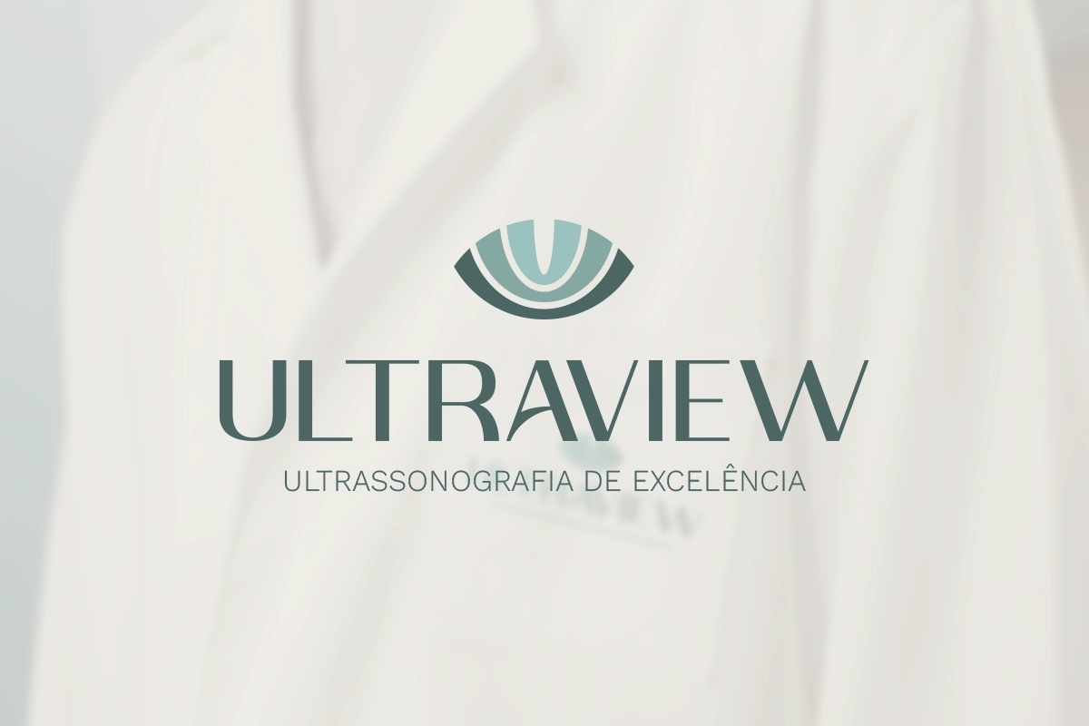 logotipo com fundo desfocado - clínica de ultrassonografia Ultraview - Identidade Visual - Forpub
